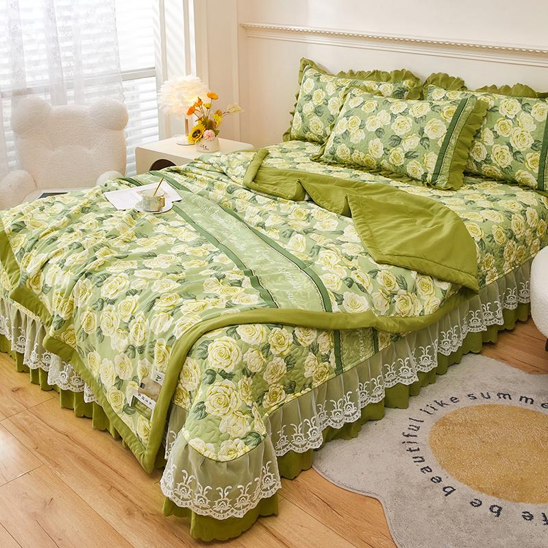 Cartoon Peach Comforter Queen Size, Love Heart Pink Peach Print Quilt Ultra Soft, Ultra Comforter 1 Piece Bedding For Room Decor