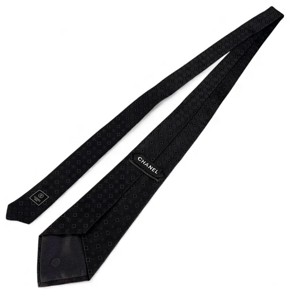 Makellose CHANEL Krawatte COCO Markierung Seidenjacquard schwarze Seide 100% Herren Gebraucht