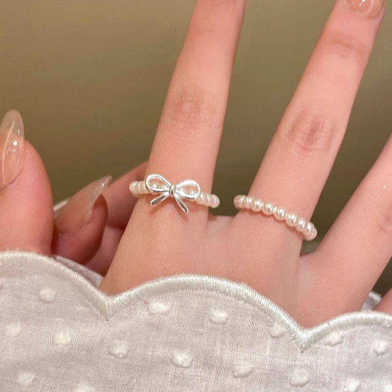 Pearl Beaded Bowknot Ring: Elegant Women's Stacking Index Finger Accessory