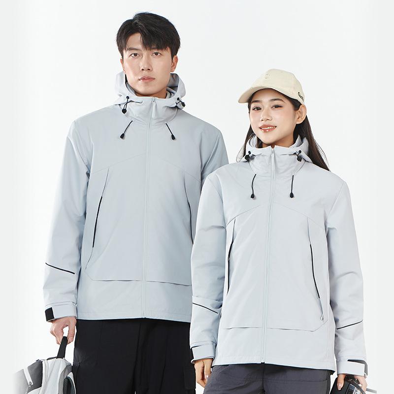 Breathable Three-in-One Windproof Waterproof Fleece-Lined Mountaineering Jacket for Men & Women M