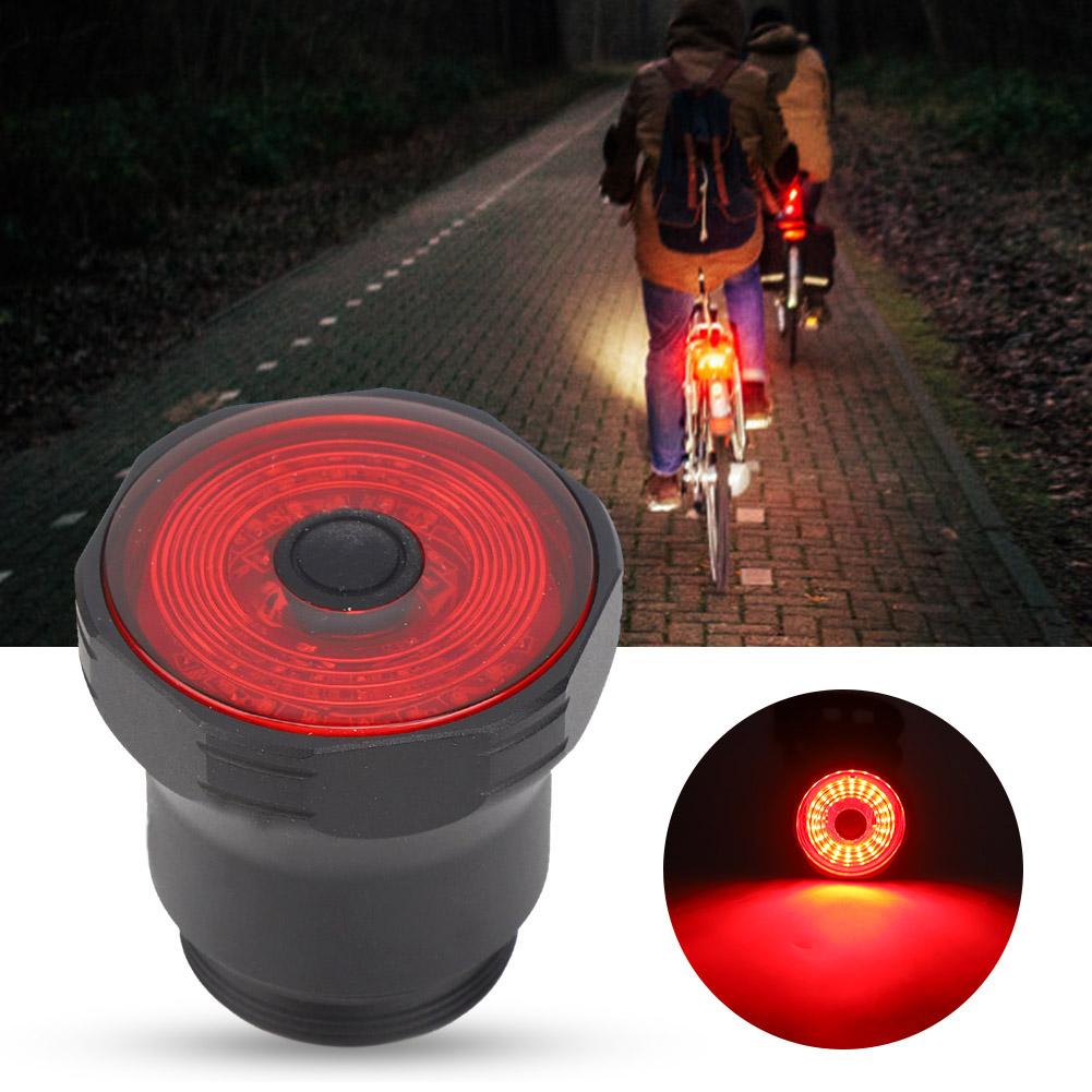 Černá hliníková slitina IPX6 Vodotěsná Chytré zadní brzdové světlo na kolo USB nabíjení Varovné zadní světlo na kolo Cyklistika