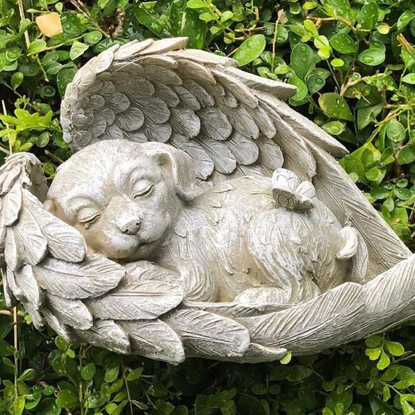 Resin Cat Dog Alien Statue With Artistic Design For Home Decor And Gift Giving