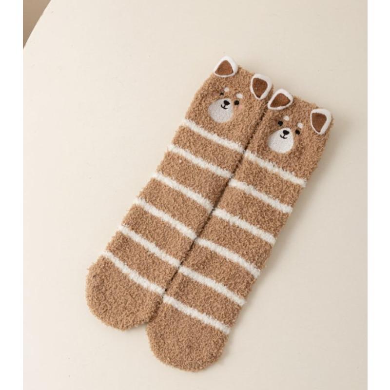 Autumn and Winter Coral Fleece Socks for Women, Three-dimensional Cartoon Animal Embroidery, Home Floor Socks, Thickened Half-fleece Mid-calf Socks
