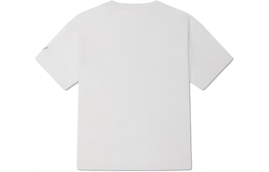 Women's Converse T-Shirts Women's White Crew Neck Moderate Straight Fit