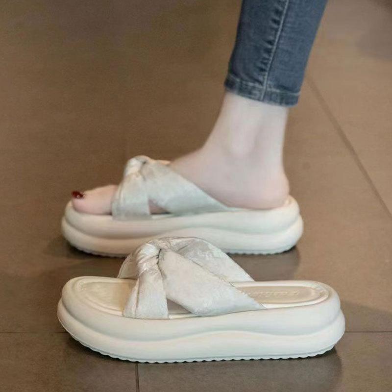 Nationalstil mit dicker Sohle, coole Hausschuhe für Damen, neu 2025, Sommerbekleidung, Feenstil zum Rock, Umstandsmode, Strandschuhe