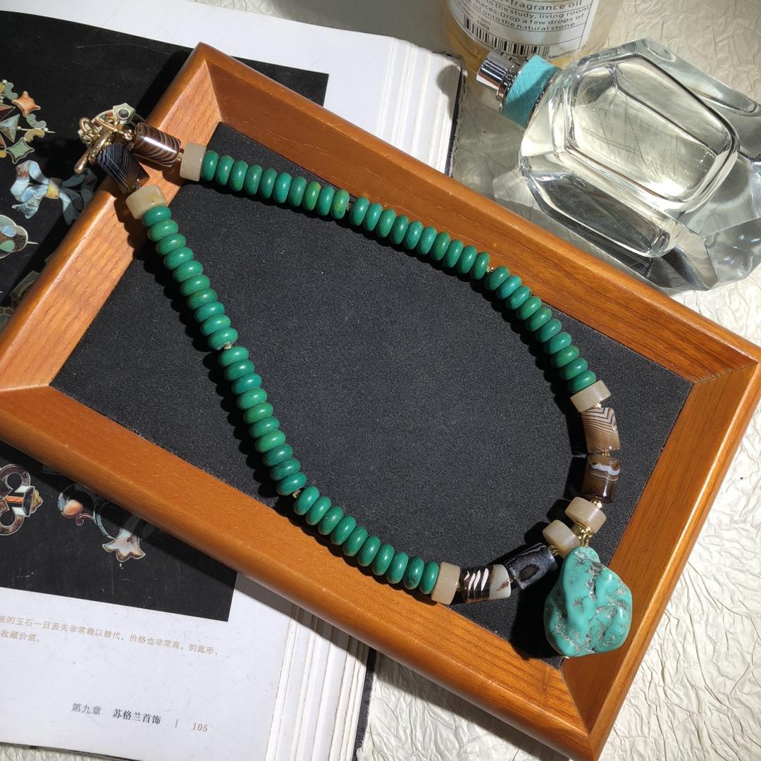 Medieval natural stone agate with turquoise flying saucer beads retro exquisite versatile necklace Necklace