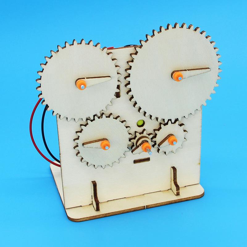 STEM Gear Transmission Model Kit for Students Wood