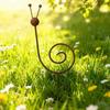 Rostiger Metallschnecken-Gartenstecker 70 cm Outdoor-Gartenskulptur Rustikales Dekoratives Gartendekoration Pflanzenstütze für Terrasse Veranda Hinterhof Dekoration