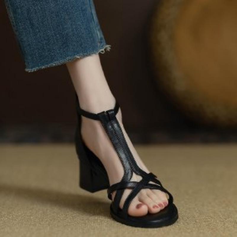 

Новый стиль босоножек на среднем каблуке с перекрещенными ремешками, женская обувь из мягкой кожи на устойчивом каблуке 40 чёрный