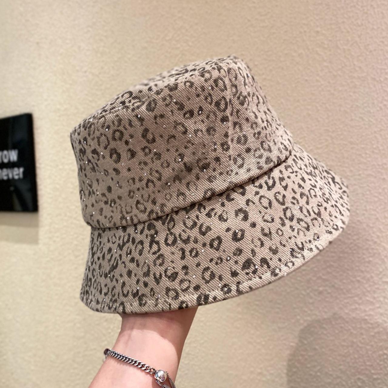 

Fashion Leopard Bucket Hat for Women Cotton Sunshade Dome Basin Fisherman Cap Retro Shiny Sequins Girls Outdoor Hat One size хакі