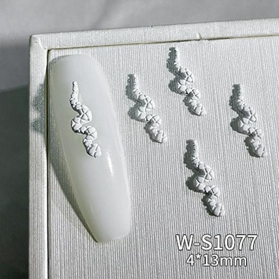 

Декорація для нігтів у вигляді змії, яку можна носити, в чорному, червоному, білому кольорах - Стильні та шикарні аксесуари для нігтів