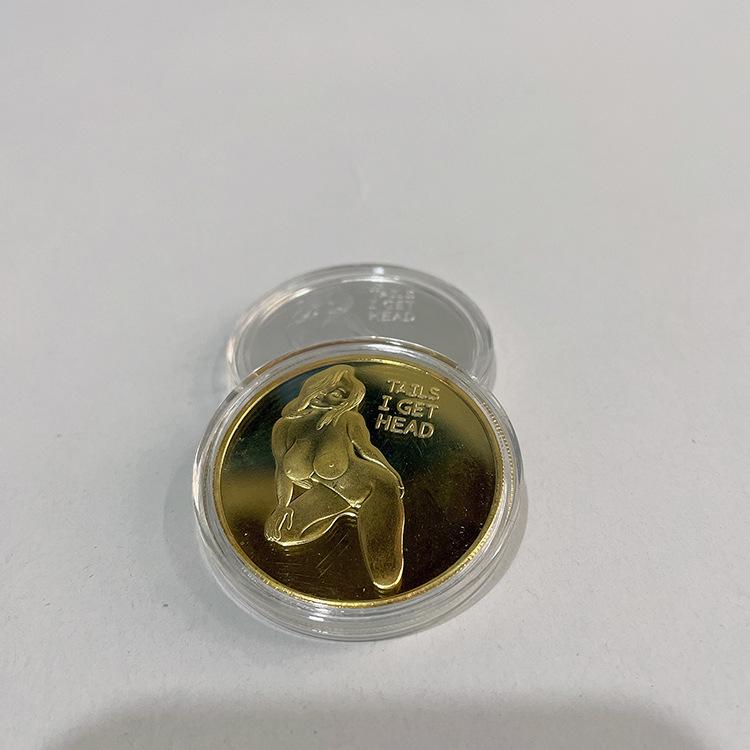 Gold-Plated Russian Sexy Girl Commemorative Coin - Silver-Plated Badge