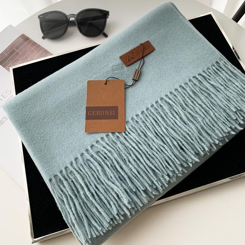 Scarf dual-purpose women's autumn and winter high-end imitation cashmere shawl with a classic solid color warm scarf