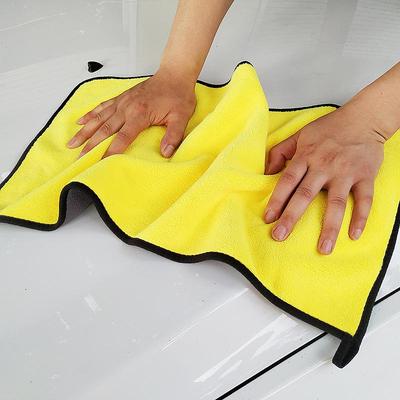 Zweifarbiges hochdichtes Korallenfleece-Autopflegetuch für gründliche, effektive Reinigung