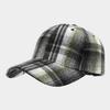 Britischer Stil literarische und Retro karierte Woll-Baseballkappe für Männer und Frauen Herbst und Winter Outdoor-Mode thermische Schirmmütze