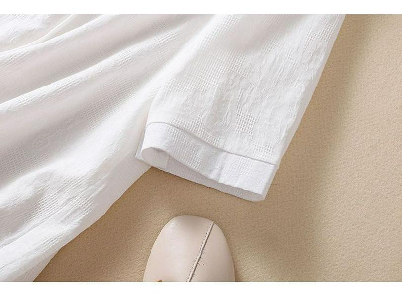 2024 Summer Women's Hooded Cotton-Linen Shirt: Chinese Style Jacquard Embroidered Casual Top