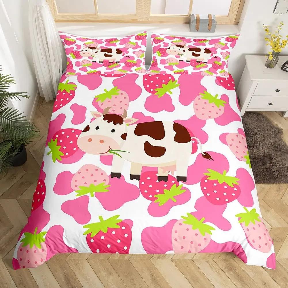 Cartoon Cow Duvet Set Three-Piece Strawberry Pattern Quilt Set Kawaii Cow Bedding Set