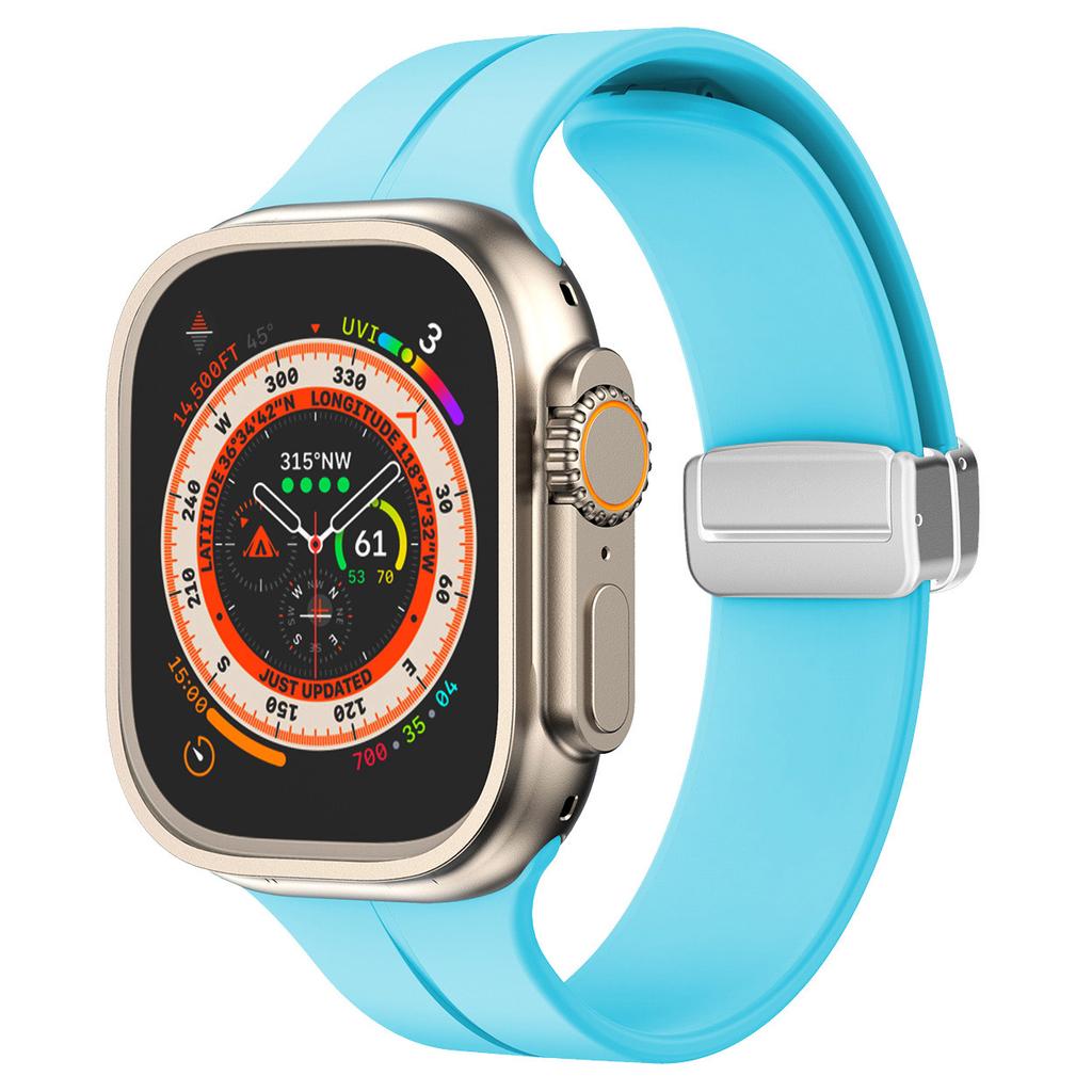 Magnetic Strap For Apple watch ultra band 49mm 45 mm Silicone Bracelet iWatch Series 7 8 se 6 5 3 44mm 45mm 40mm 41mm 42mm 38mm