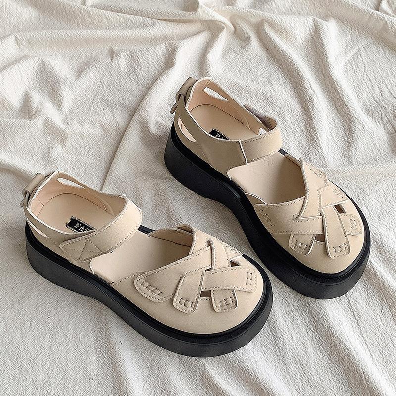 

Spring and summer 2025 new heightened thick-soled retro casual flat-soled Roman woven sandals women s bag head hollow sandals 35