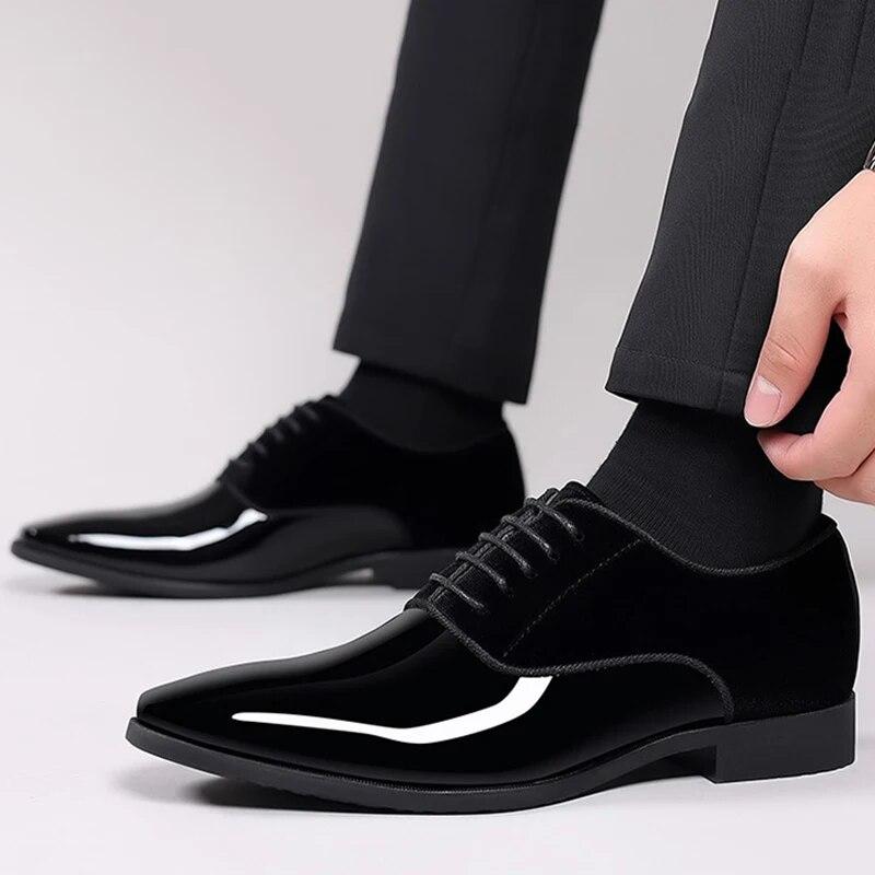 

Classic PU Patent Leather Shoes for Men Casual Business Shoes Lace Up Formal Office Work Shoes for Male Party Wedding Oxfords