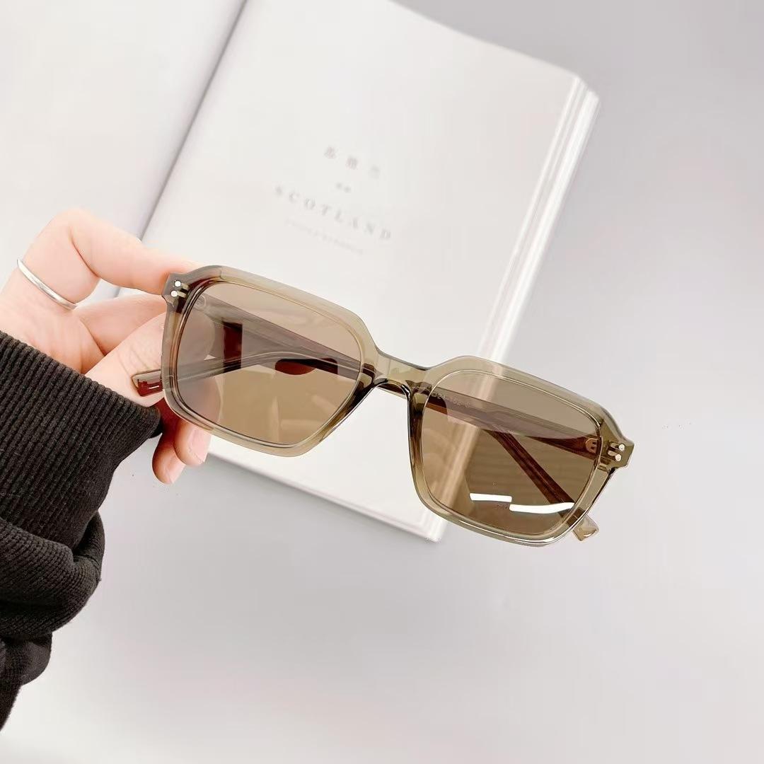 

TR90 Material Men’s Sunglasses High Quality Square Shape Sun Glasses Women UV400 Protection Female Sunglass
