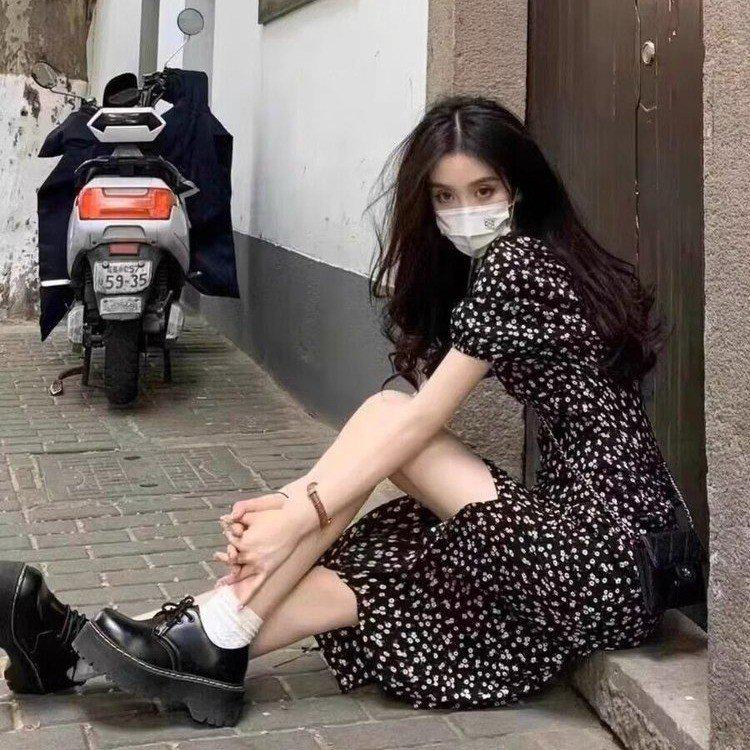 Damen 2025 Retro Plateau Schnür-Martin-Schuhe: Internet-Promi-Stil, Ledersohle mit dickem Profil, JK-Mode