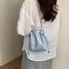 Borsa a secchiello con coulisse in PU da donna Borsa a tracolla con più colori Leggera Borsa a mano quotidiana In offerta Borsa a spalla mini casual