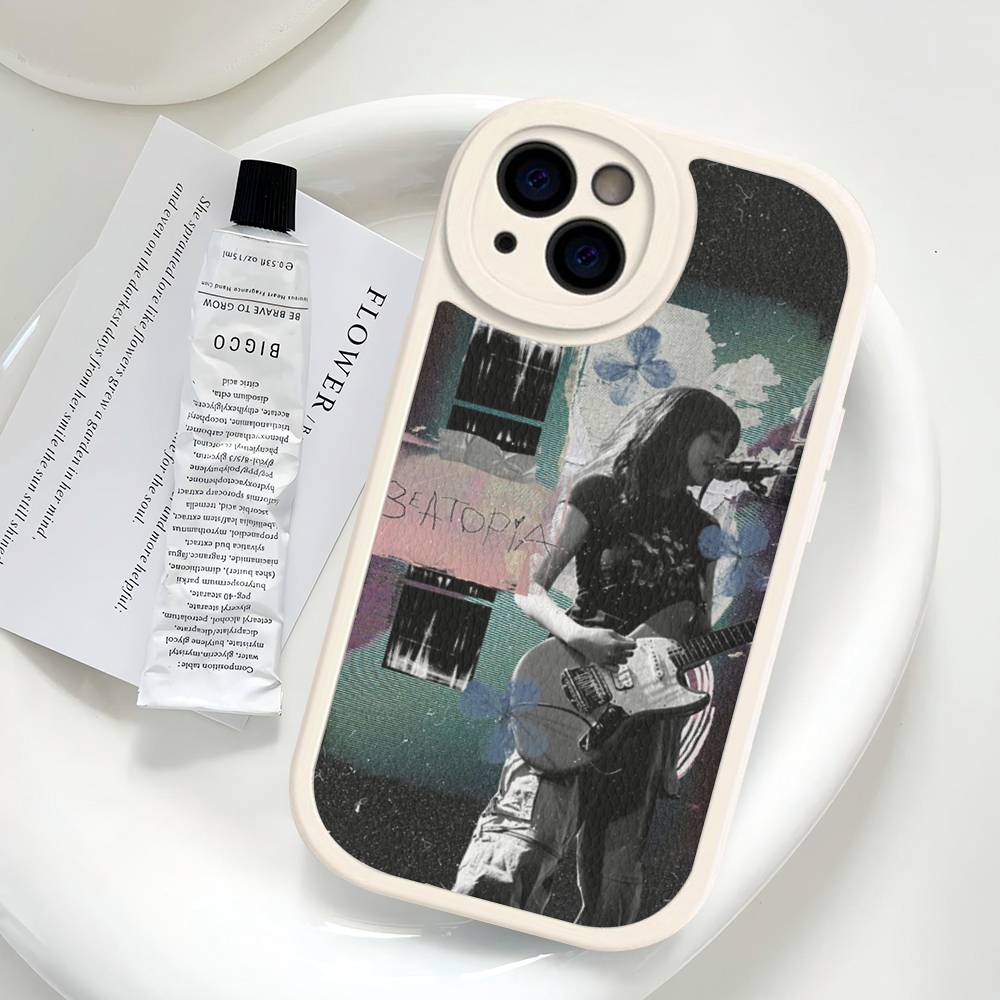 Singer B-BeabadoobeeS Phone Case For iPhone 16 15 14 13 12 11 Pro Max Plus Leather Soft Cover
