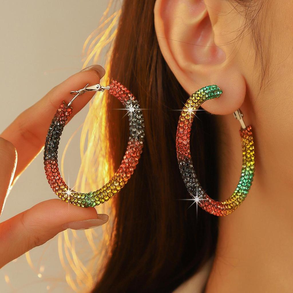 Luxury Rhinestone Hoop Earrings: Simple, Fashionable, and Exaggerated Design for Women