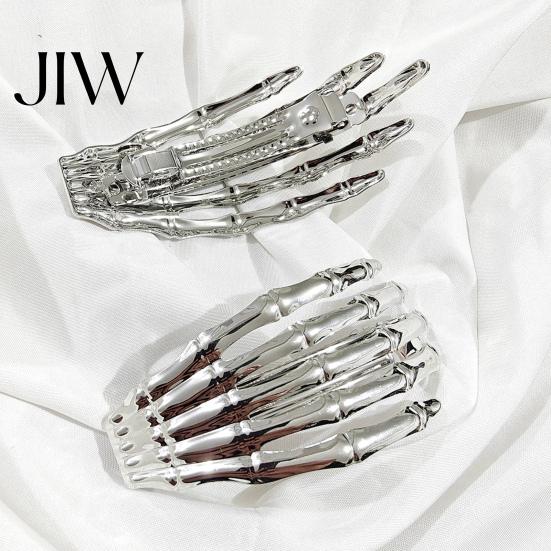 Metal Claw Clips Skeleton Hands Hair Clips, Gothic Skull Side Clip for Women, Personalized Dark Style Accessories Spooky Halloween Horror Accessories,