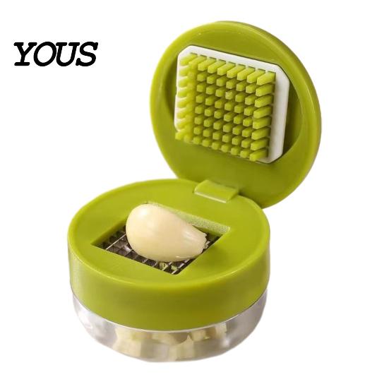 Professional Garlic Press Stainless And Chopper, with Storage Container, Steel Convenient Kitchen Blade Manual Mincer, for Tool Food Prep Crusher Box