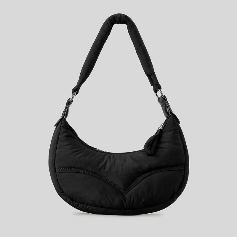 Autumn and Winter High-grade Niche Design Quilted One-shoulder Crossbody Bag Quilted Half Moon Handbag