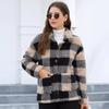 Karierter Plüschmantel mit langen Ärmeln und aufgesetzten Taschen - Europäische & Amerikanische Wintermode