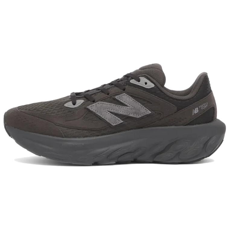 

New Balance Fresh Foam Trainer Black Cement Unisex UTRNAB 44