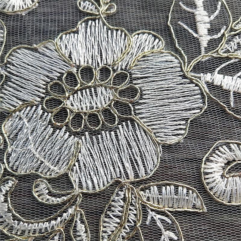 European Gold Thread Embroidery Handmade Pendant Center Flower Square Tablecloth Bedroom Balcony Small Round Table Cover Cloth