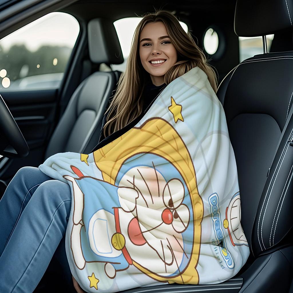 Mischievous Doraemon Theme Print Pattern Flannel Blanket Soft Multifunctional Decortive Blanket Universal Throw Blanket Fan Gift