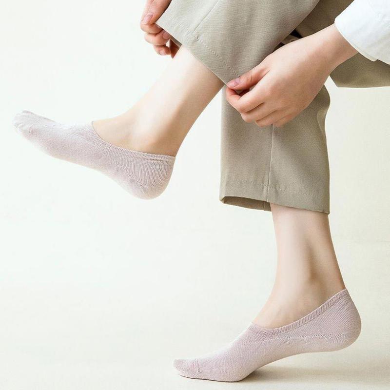 Women Teddy Bear Pattern Boat Socks Cotton Silicone Non-slip Low Cut Socks