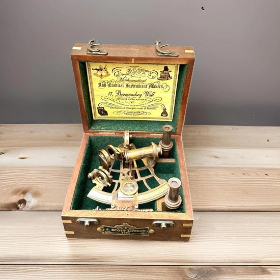 Nautical Brass Working 12.7 cm Sextant With Two Telescope, Maritime Navigational Instrument With wooden box Christmas Fathers Gift