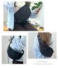 Große Umhängetasche, Leicht, Crossbody, Ein Schultergurt, Wasserabweisendes Nylon mit Karabiner, Leicht, Einfarbig, Damen (Schwarz)