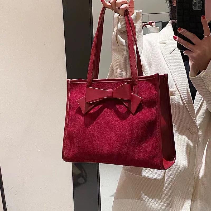 Red bag, wedding bag, bridal bag, women's daily use, large-capacity new tote bag, shoulder bag, fashionable