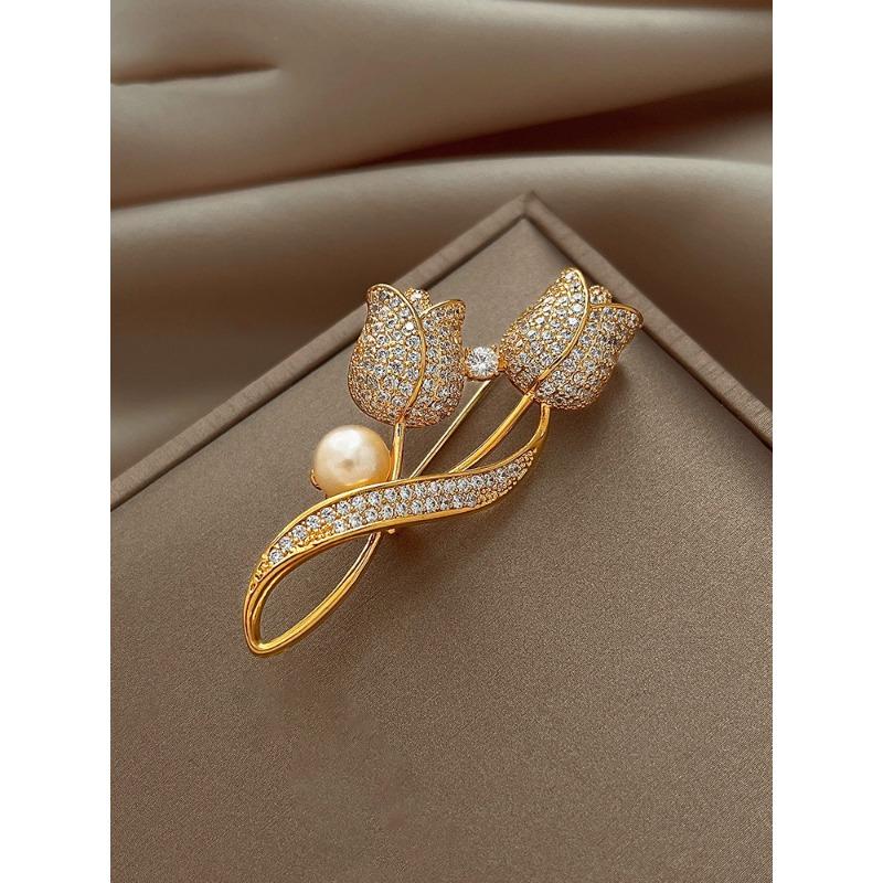 Light Luxury Pearl Full Diamond Tulip Brooch for Women High-end Brooch for Fixing Clothes Corsage