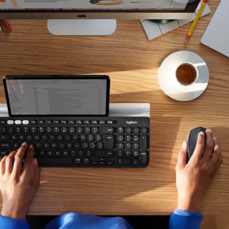 Logitech M720 Wireless Bluetooth Mouse