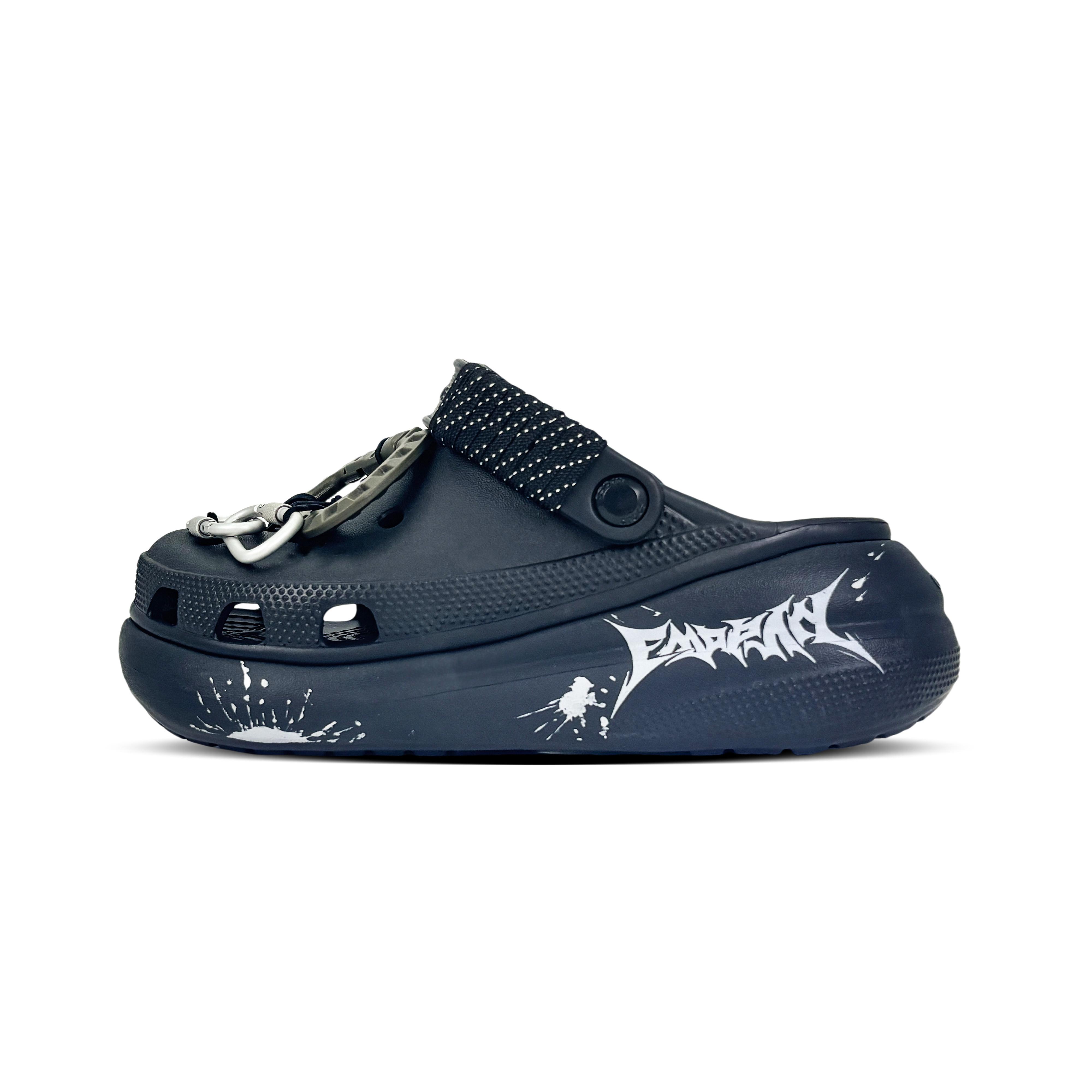 

Crocs Crush Clog EVA Classic Crush Sentu Outdoor Trend Street Unique Punk Style Hole Shoes Unisex Black 42-43 чёрный