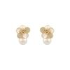 French light luxury temperament ear clips, flower pearl earrings, high-end niche mosquito coil disc ear clips, women's earless earrings.