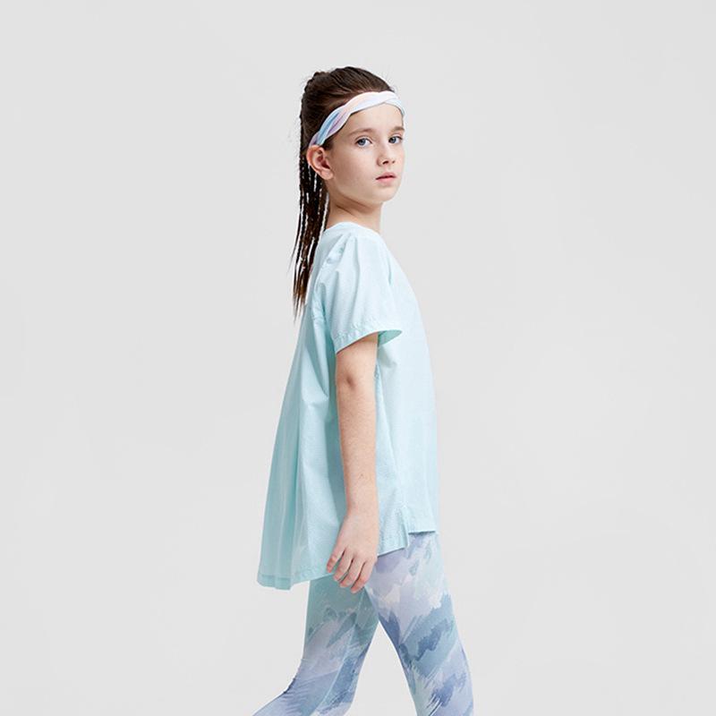 Girls' Quick-Dry Lightweight Summer Sports T-Shirt - Breathable Short-Sleeve Yoga Wear