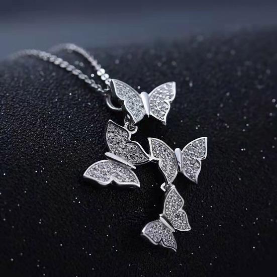 Butterfly Pendant Necklace Women Rhinestone Butterflies Necklace Elegant Clavicle Chain Birthday Anniversary Gift for Her