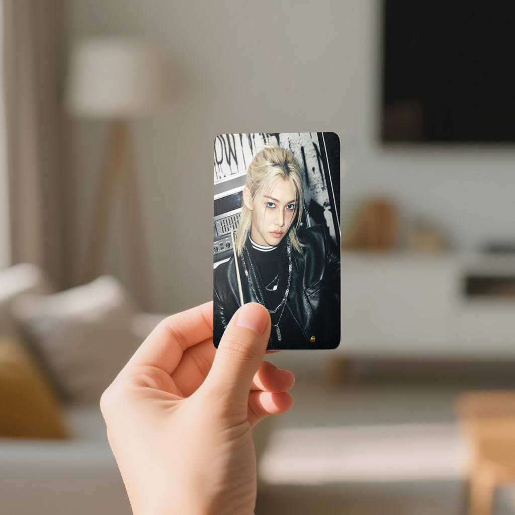 Photos Of Well-known Men's Group Stars, Collectible Small Cards, Collectible, Gifts Suitable For Stars