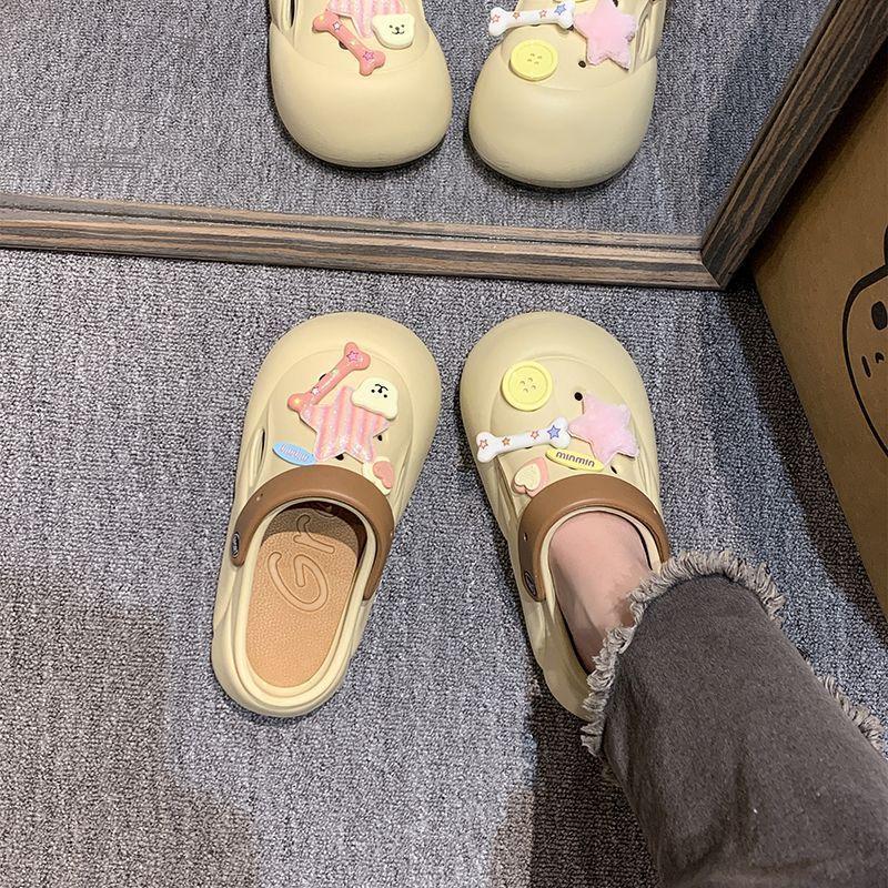 Small Casual Beach Bag Head Cool Slippers Women's 2025 New Versatile Star Thick-soled Hole Shoes Women's Summer Wear