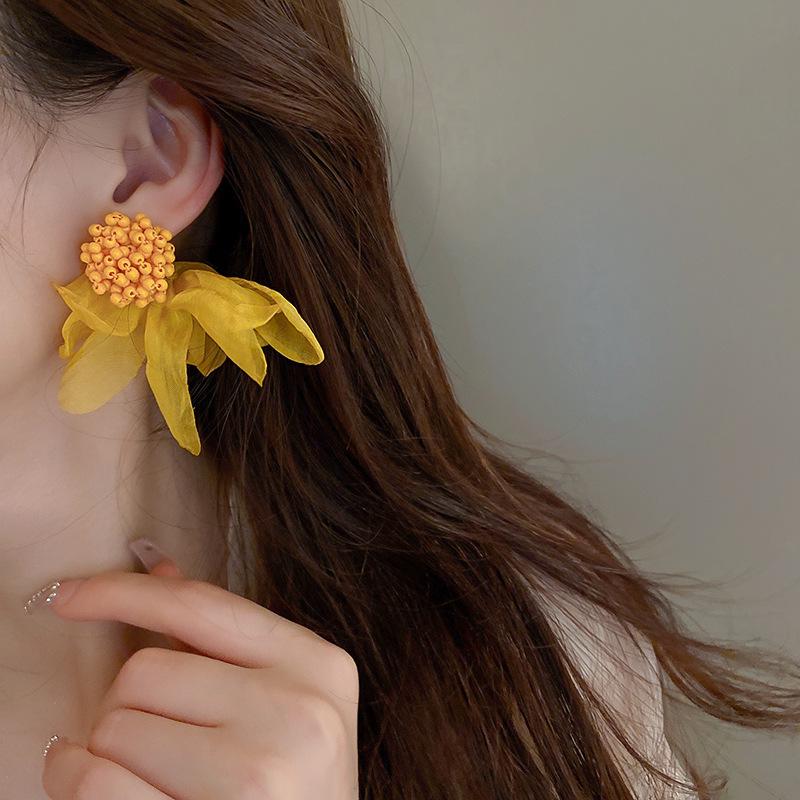 Silver Needle Yellow Flower Tassel Stud Earrings – Spring/Summer Forest Style, Sweet and Fashionable Luxury Ear Accessories for Women.