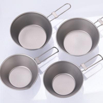 Kamperen en wandelen – Camping servies